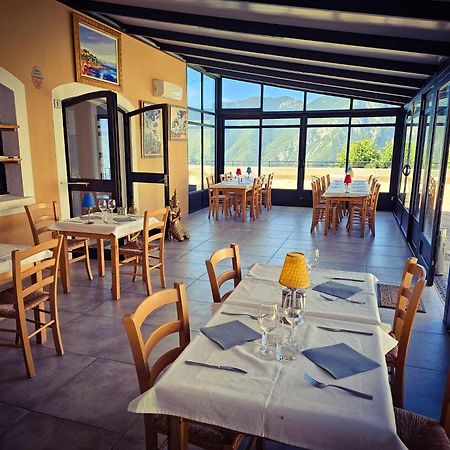 La Gruppio Acomodação com café da manhã Ilonse Exterior foto